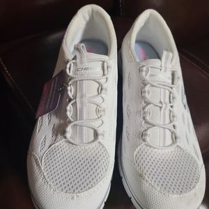 New skechers
